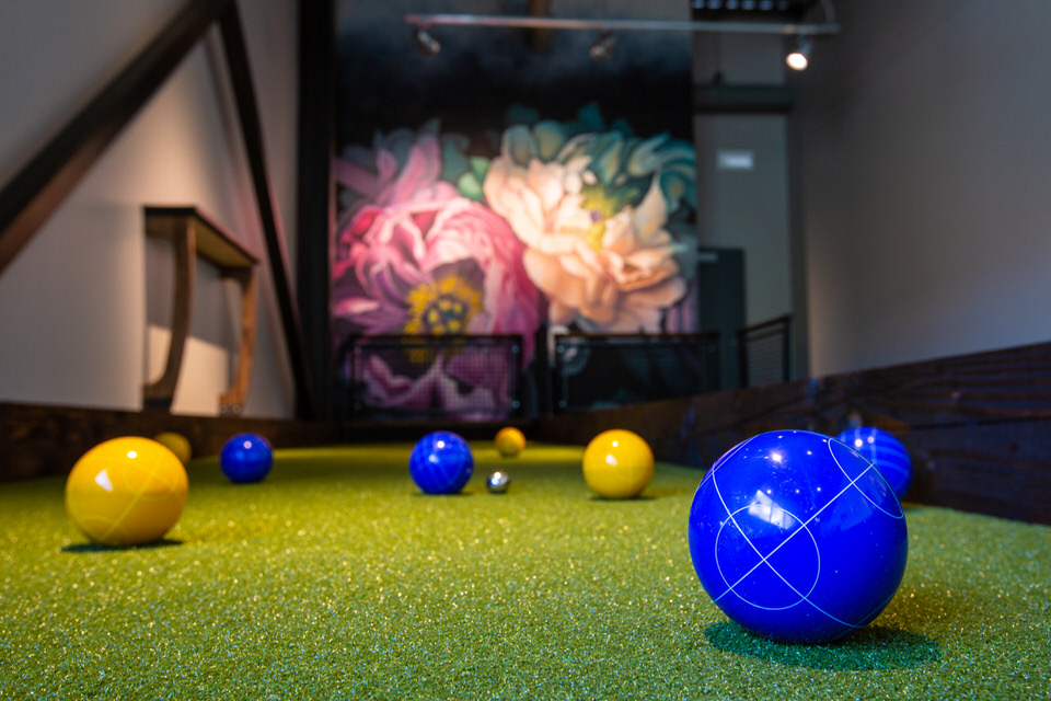 Pinstripes Opens its Newest Location in Pinecrest Development La